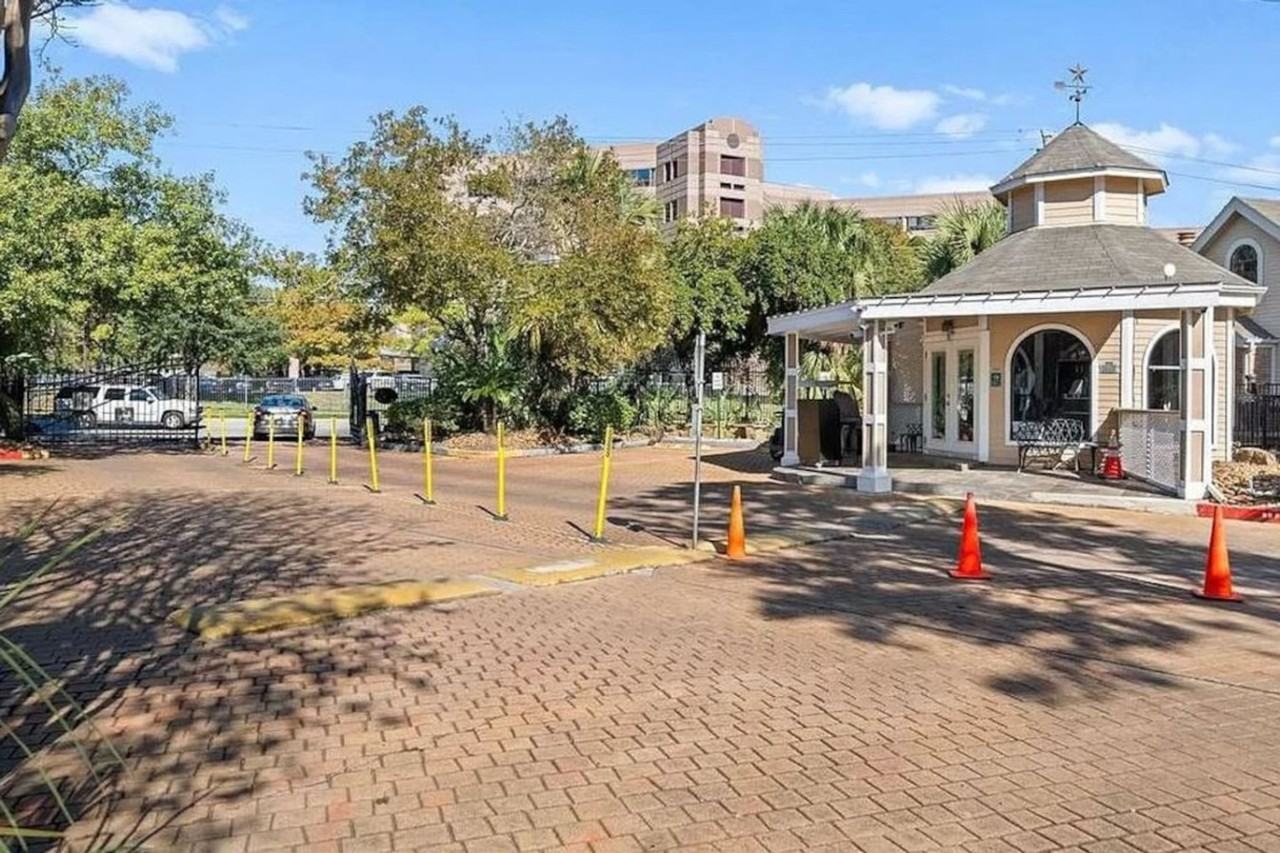 2300 Old Spanish Trl #1060808P - Photo 7 of 40