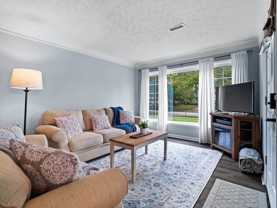 Greenleaf Ave - Photo 1 of 1