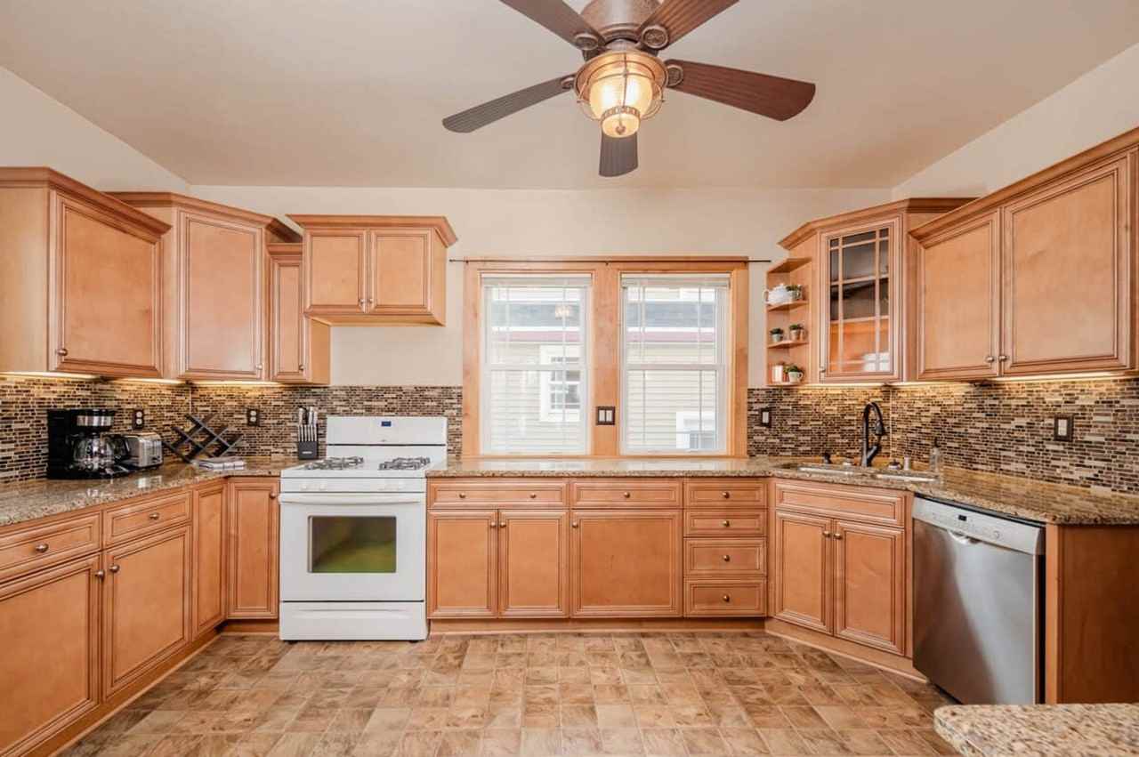 318 Saratoga Ave #1061624P - Photo 5 of 22