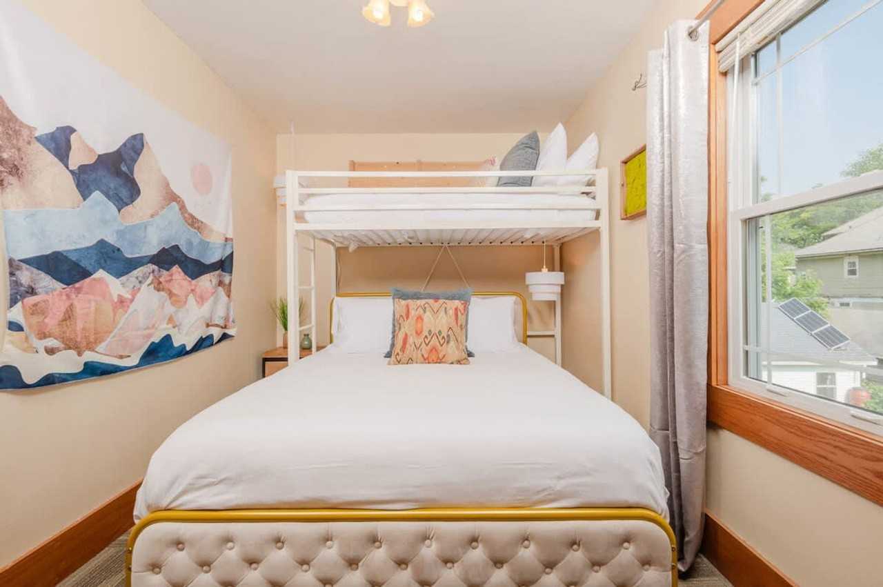 318 Saratoga Ave #1061624P - Photo 7 of 22