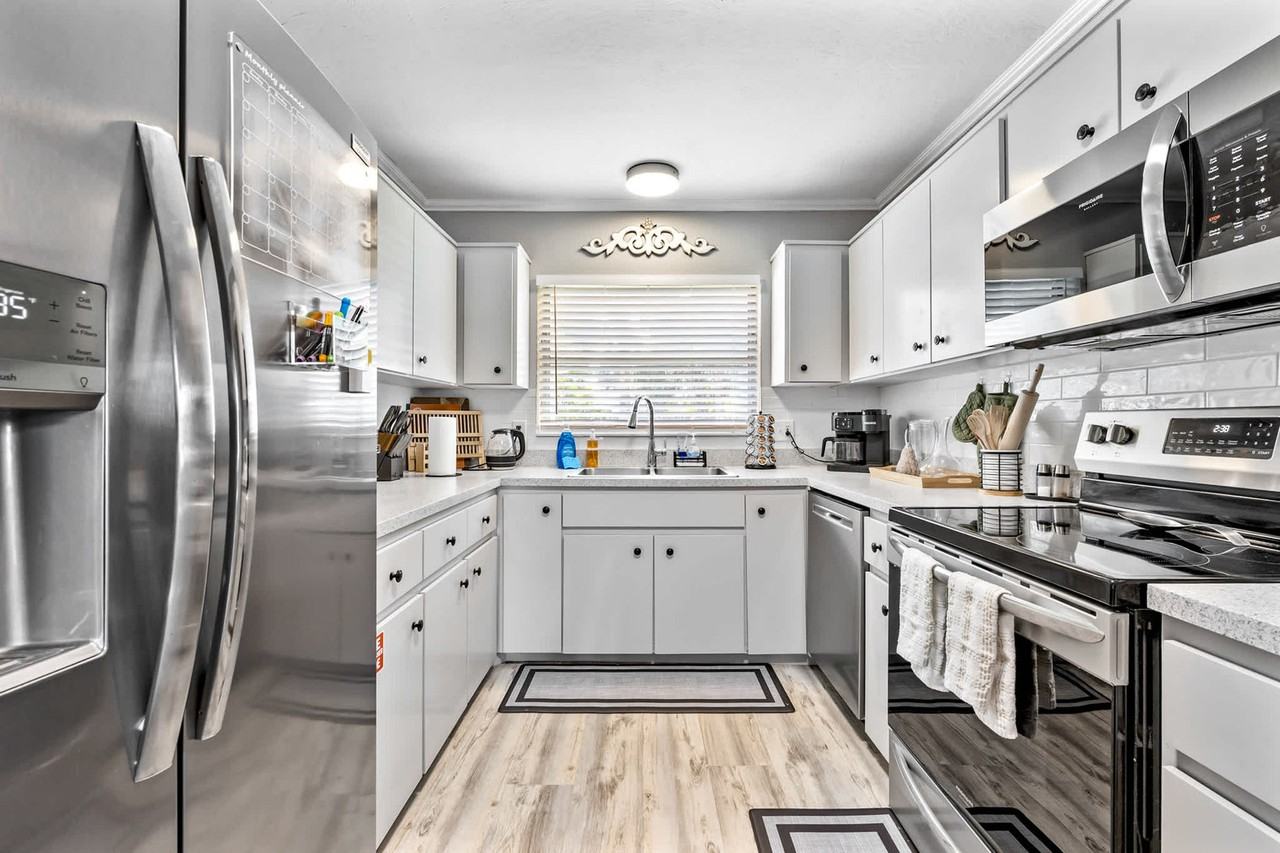 119 W Suwannee Ln #1069199P - Photo 6 of 48