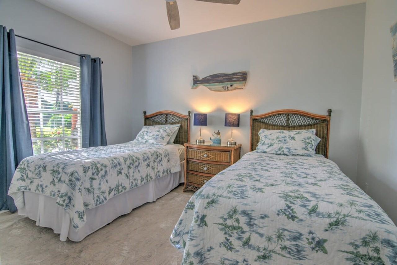 9187 Celeste Dr #1073494P - Photo 7 of 31