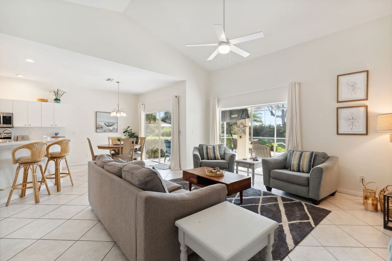 8036 Belmont Ct #1073497P - Photo 4 of 34