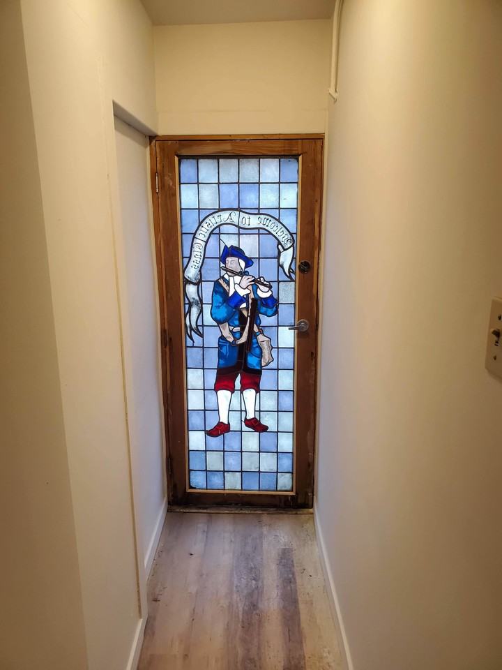 2112 Dundas Street West - Photo 2 of 6