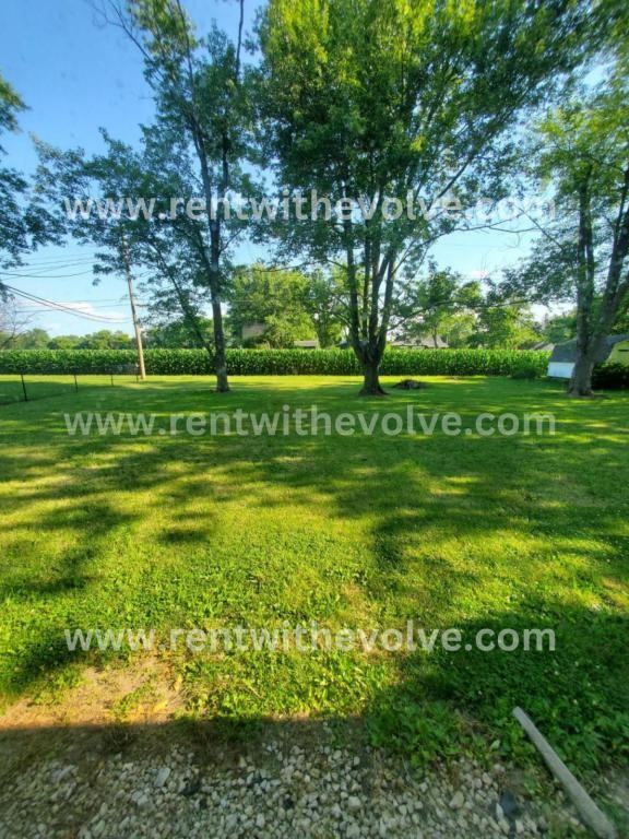 211 W. Walnut St., Dunkirk, IN - Photo 2 of 10
