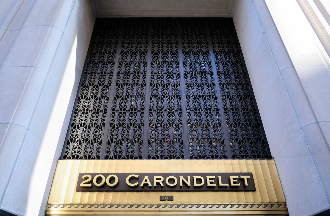 200 Carondelet - Photo 3 of 16