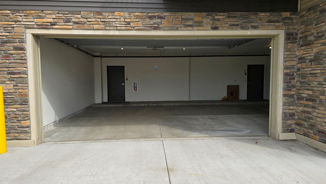 The Crossings at Willems Way 2 - Photo 7 of 14