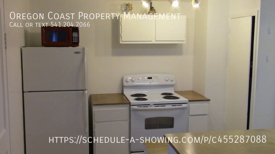 20 Graham Ave #1 - Photo 2 of 5