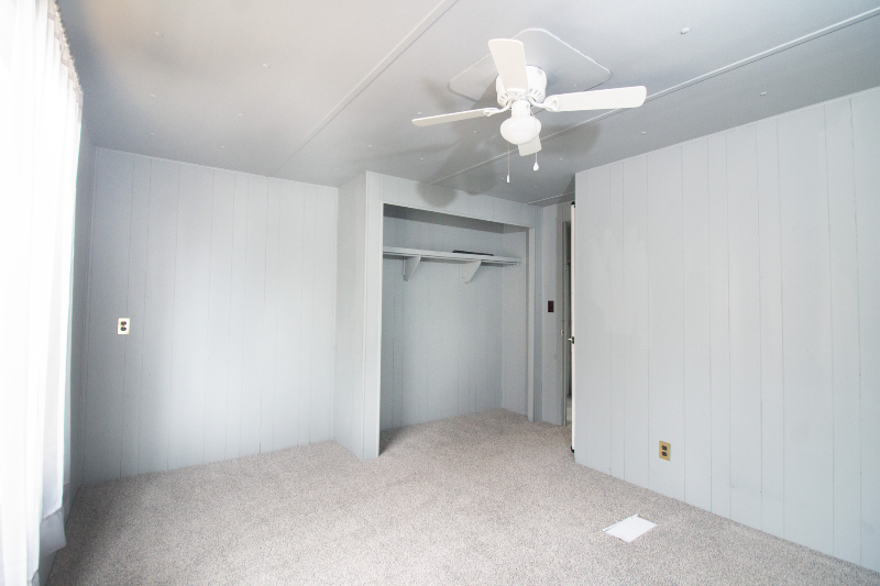 704 N Vine Ave - Photo 2 of 12