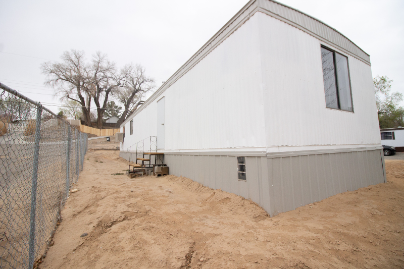 704 N Vine Ave - Photo 5 of 12