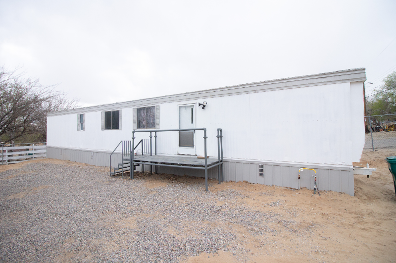 704 N Vine Ave - Photo 6 of 12