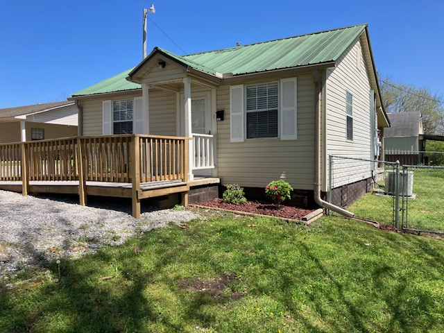 1402 Walden Cv - Photo 2 of 12