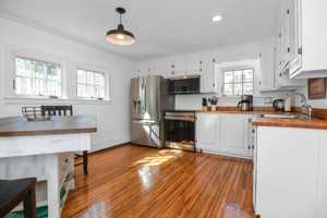 featured image of 6 Mill Ln