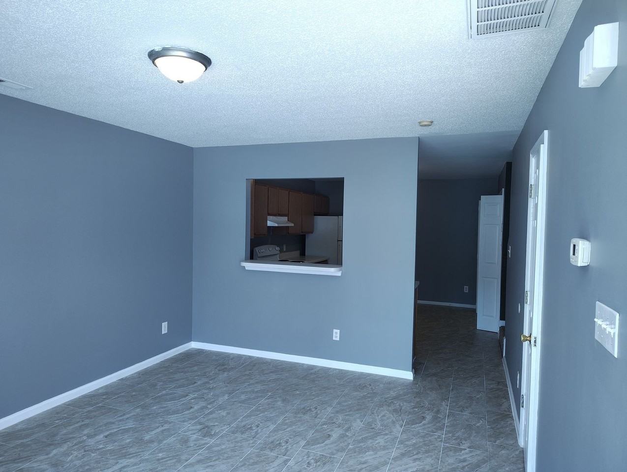 995 W Pueblo Dr - Photo 2 of 15