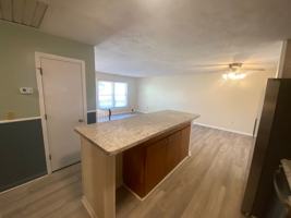 featured image of 1107A Roanoke St E