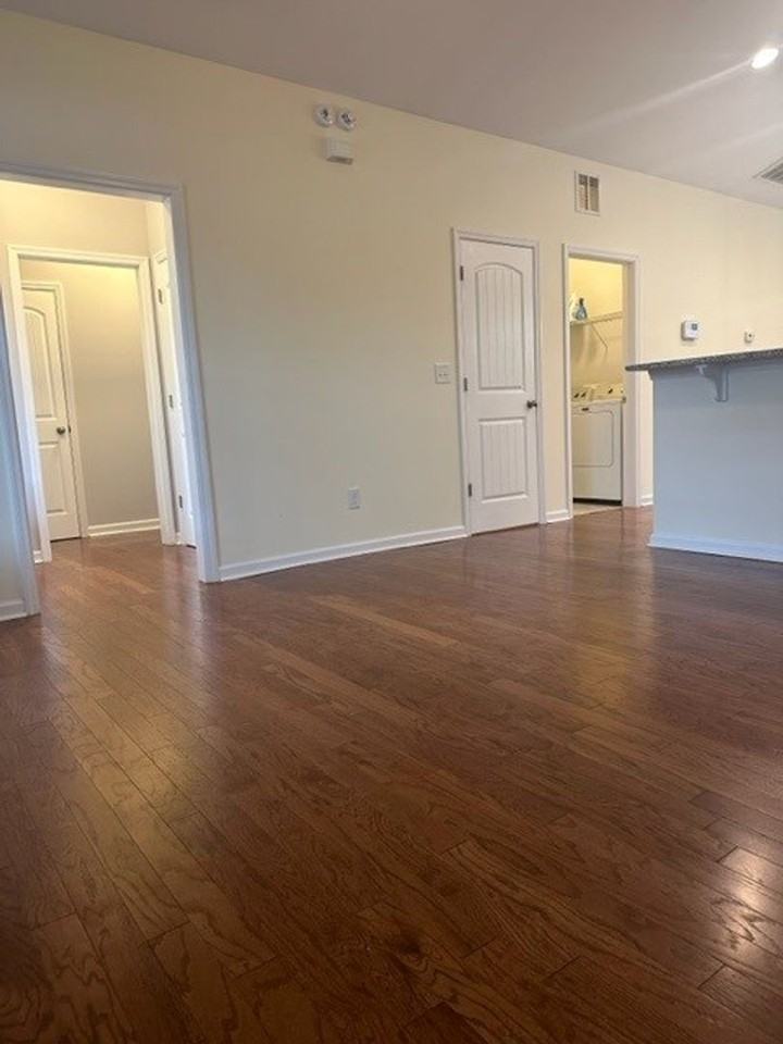 103 Grand Oaks Dr - Photo 6 of 34