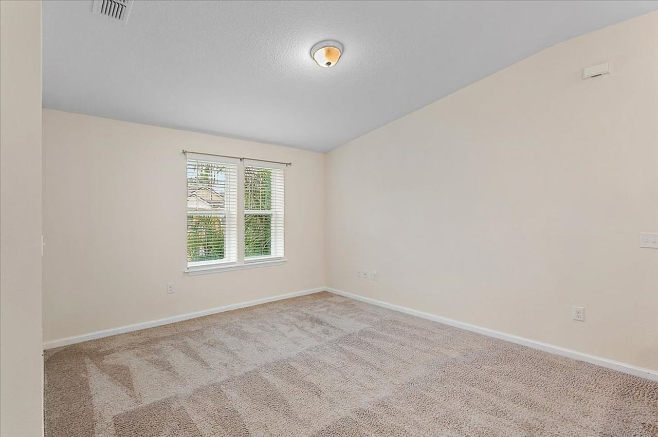 208 Larkin Pl #107 - Photo 4 of 16