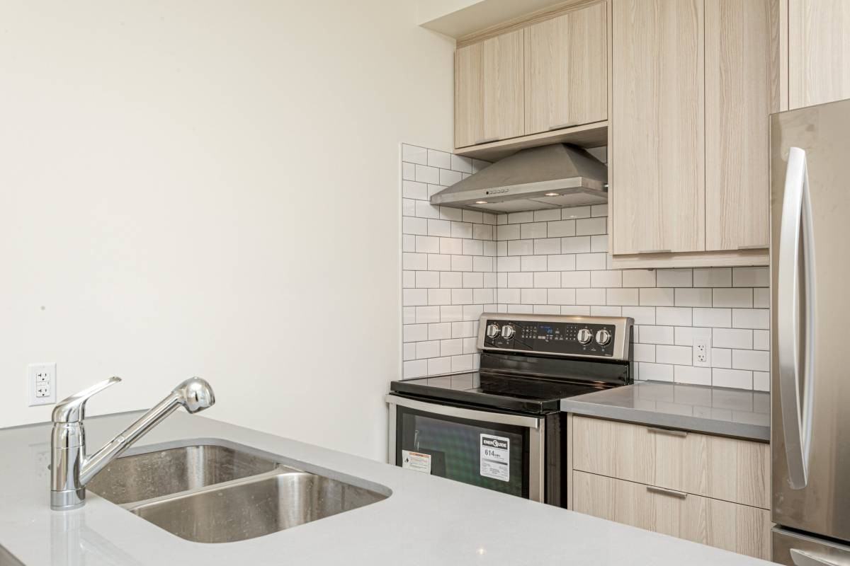 21 McDonald Avenue #101 - Photo 3 of 11