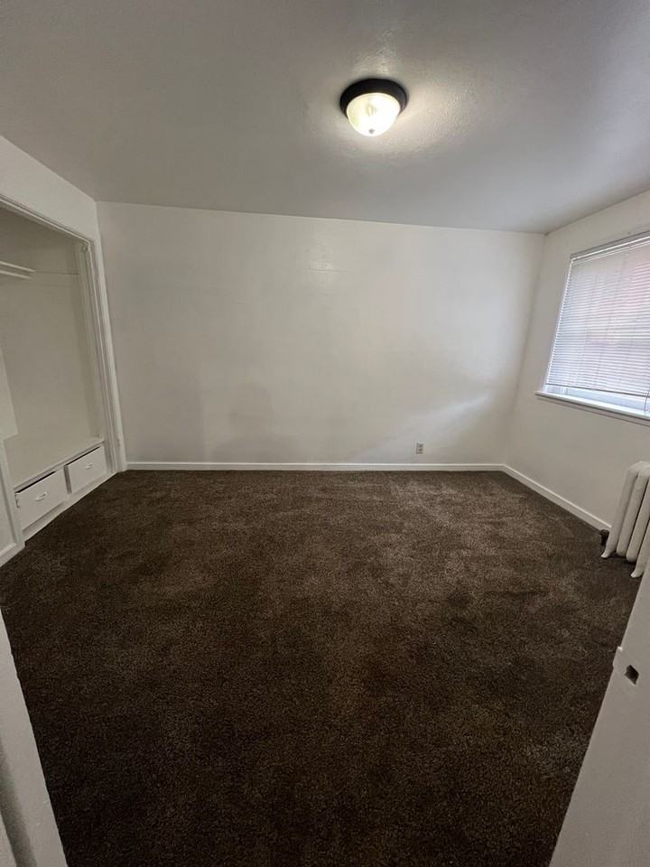 1120 Pine Street ##104 - Photo 2 of 3