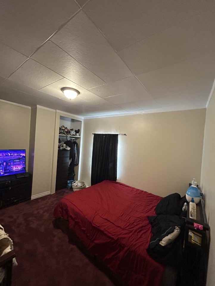 1126 S 4th St #NA - Photo 2 of 7