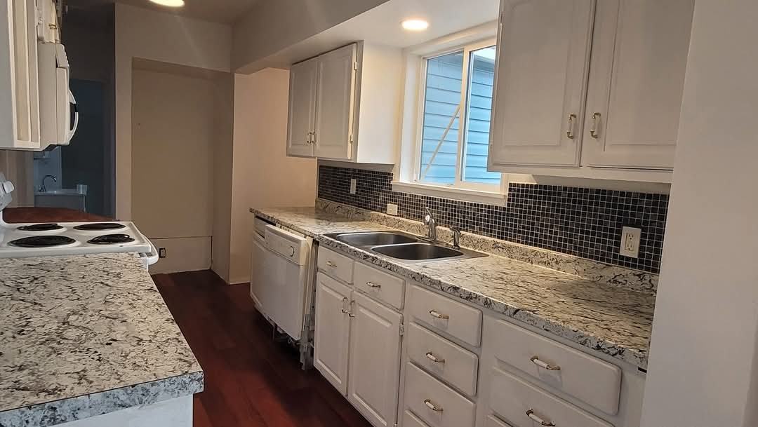 1126 In Town #NA - Photo 5 of 7