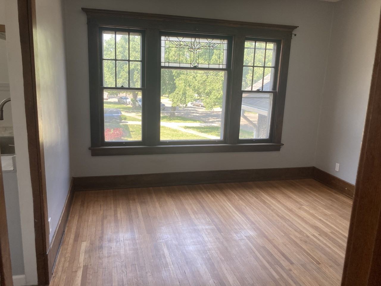 790 Mckinley Pkwy - Photo 2 of 15