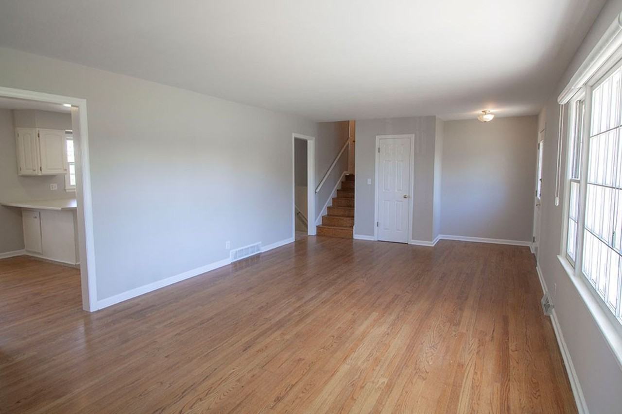 2207 Bushnell Dr - Photo 5 of 50