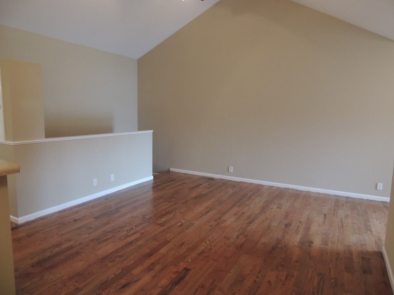 1140 Harbin Ridge Ln - Photo 4 of 10