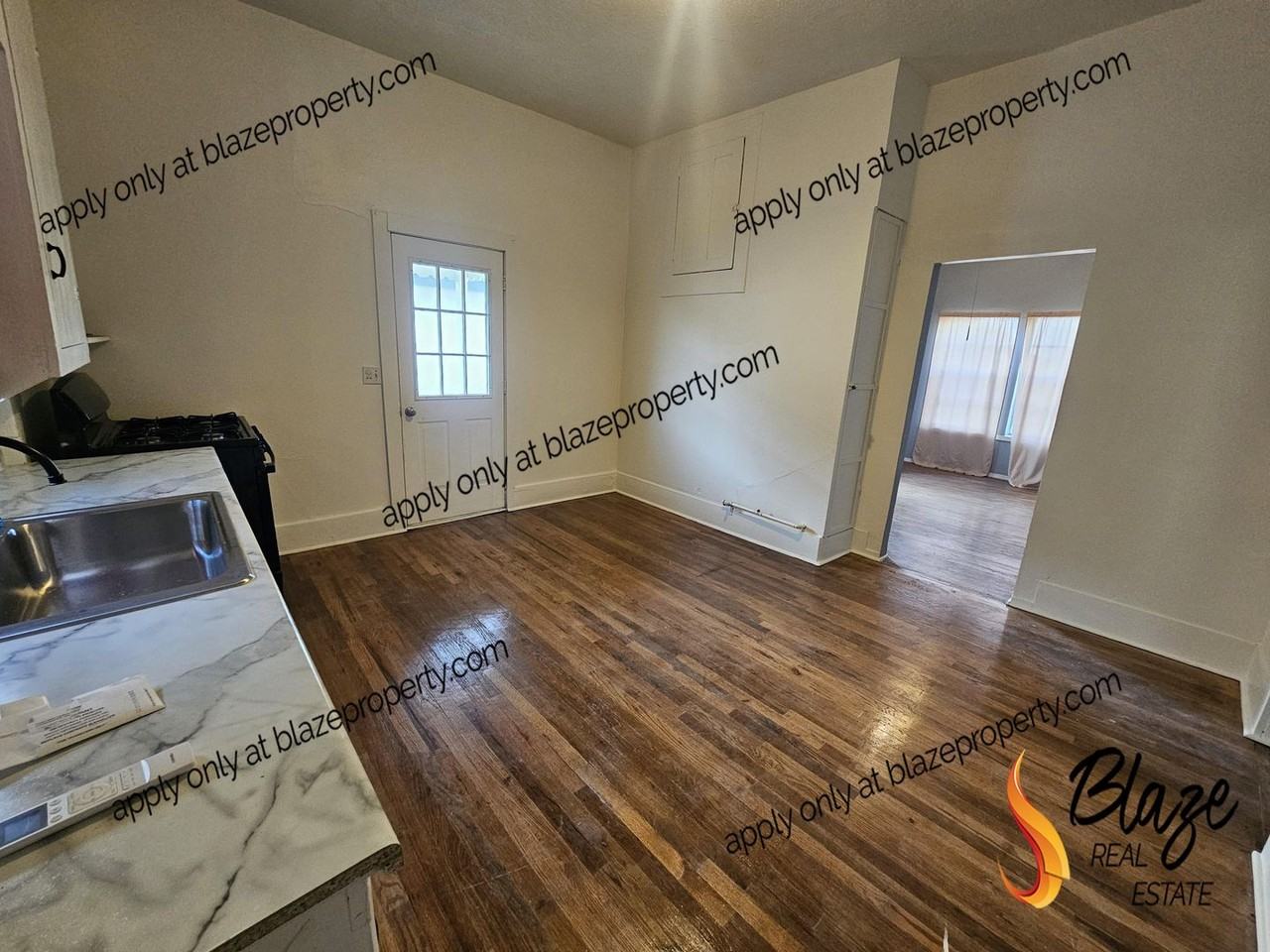1511 Se 11th Ave - Photo 6 of 14