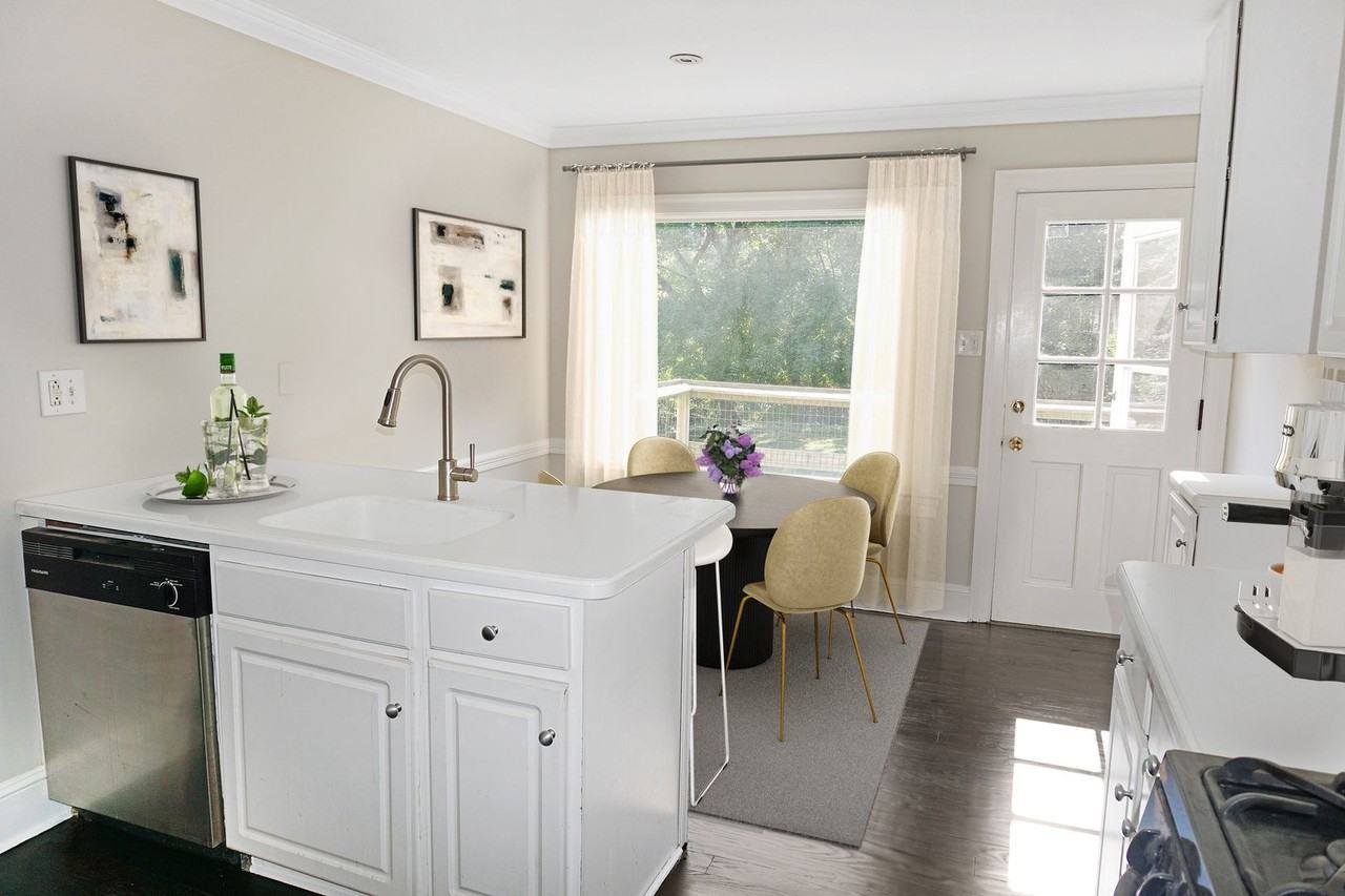 248 Hilldale Rd - Photo 2 of 12