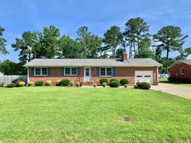 213 Dogwood St - Photo 1 of 1