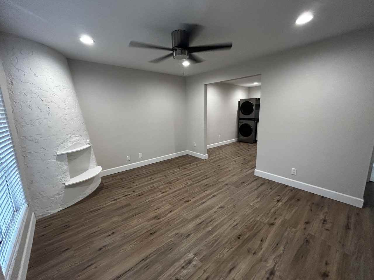 8020 E Oak St #8020 - Photo 2 of 10