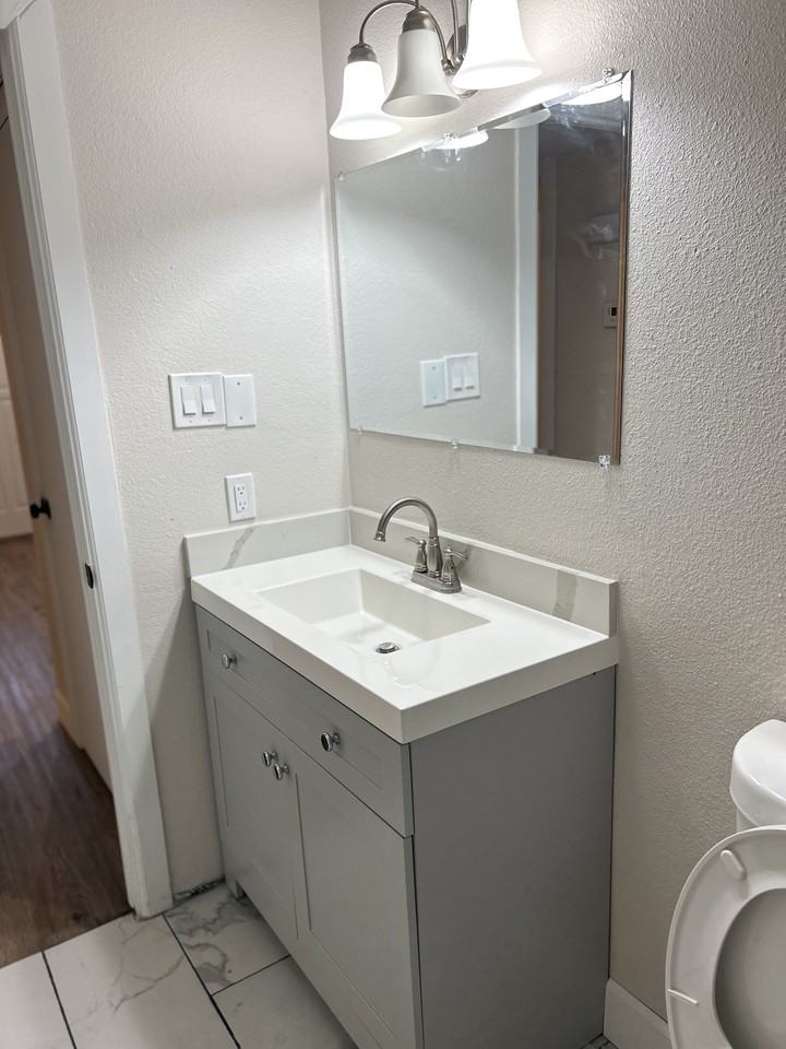 8020 E Oak St #8020 - Photo 6 of 10