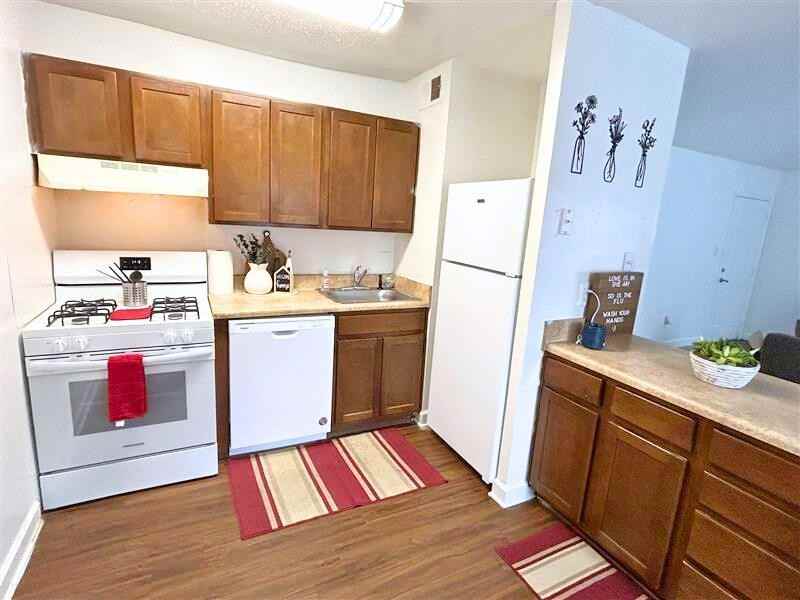 Bay Creek - Photo 6 of 25