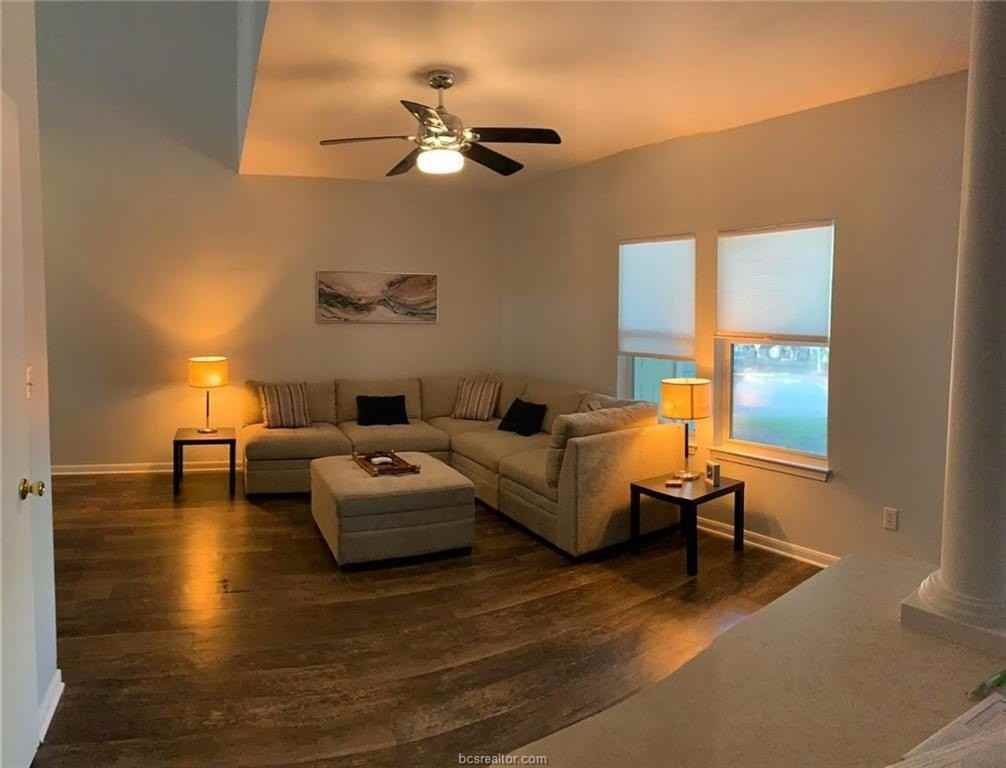 1252 Canyon Creek Cir - Photo 4 of 15