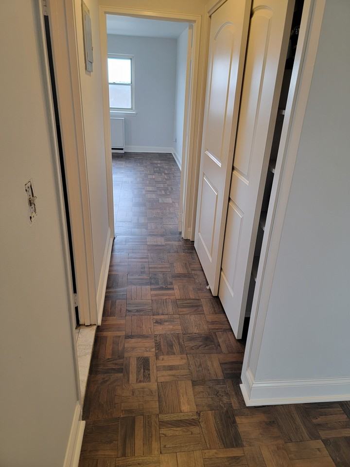 Park Park Avenue 5 - Photo 2 of 6