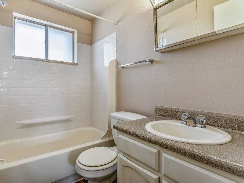 Bridge Square - Photo 6 of 165