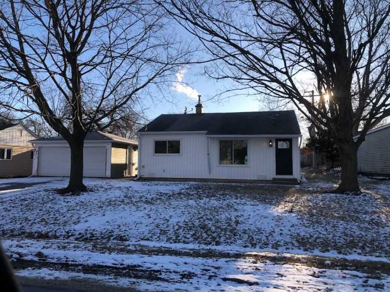 11 Golfview Rd - Photo 2 of 22