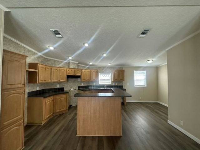 1939 Annapolis Ave #50 - Photo 2 of 10