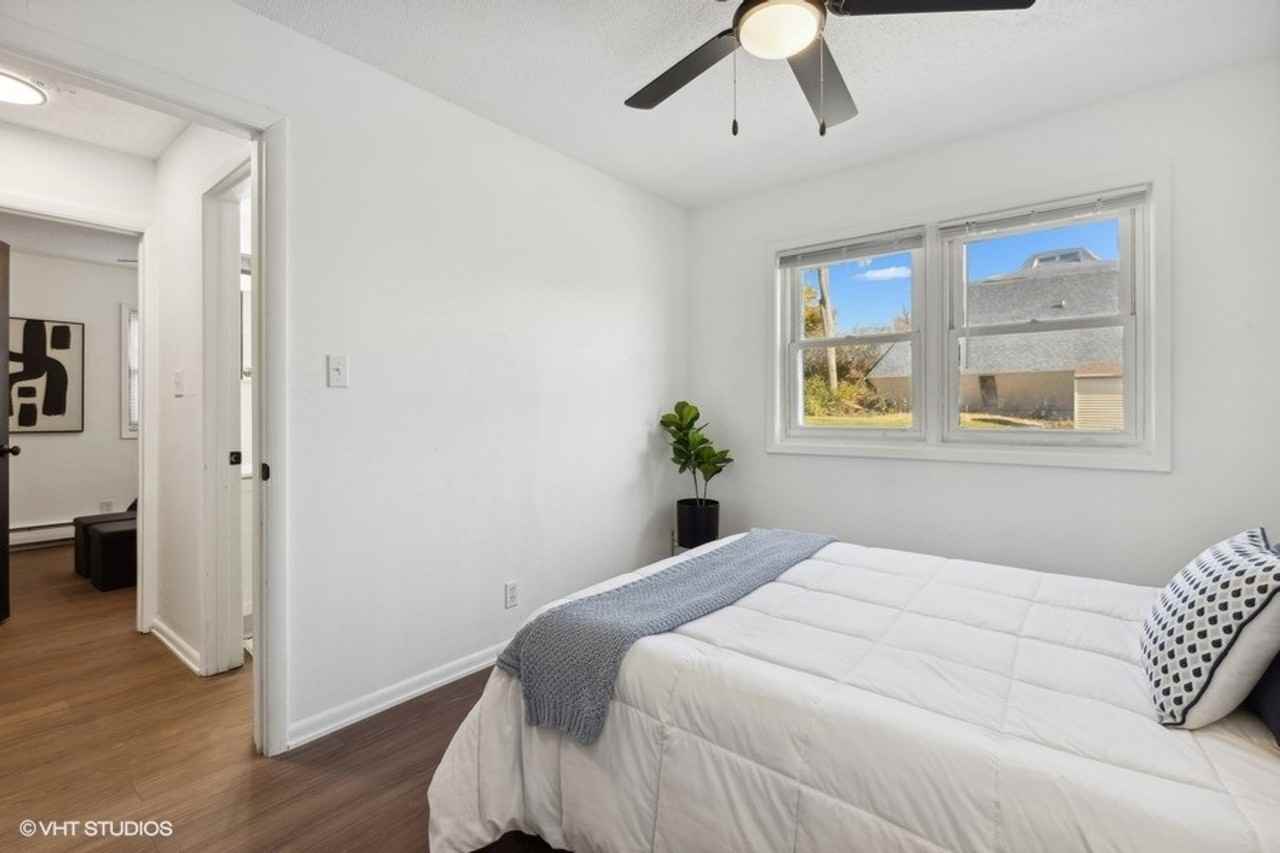6315 Hickman Road ##12 - Photo 2 of 21
