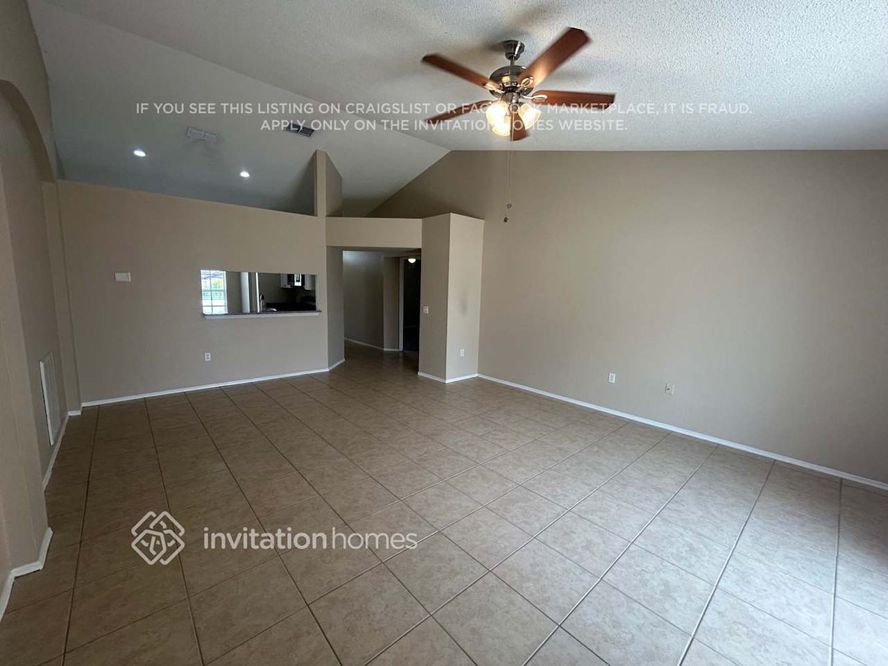 5261 English Dr - Photo 3 of 14