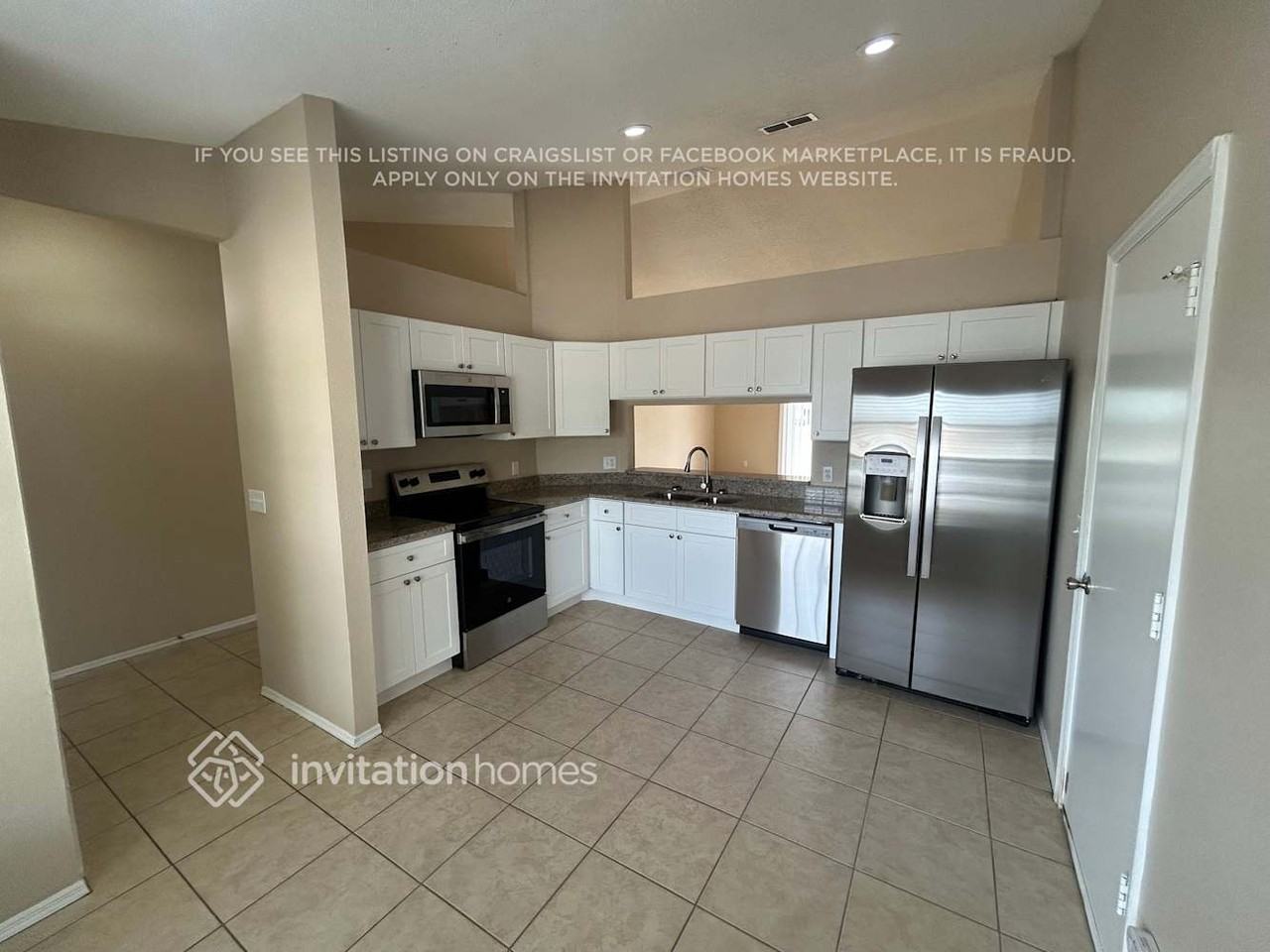 5261 English Dr - Photo 5 of 14