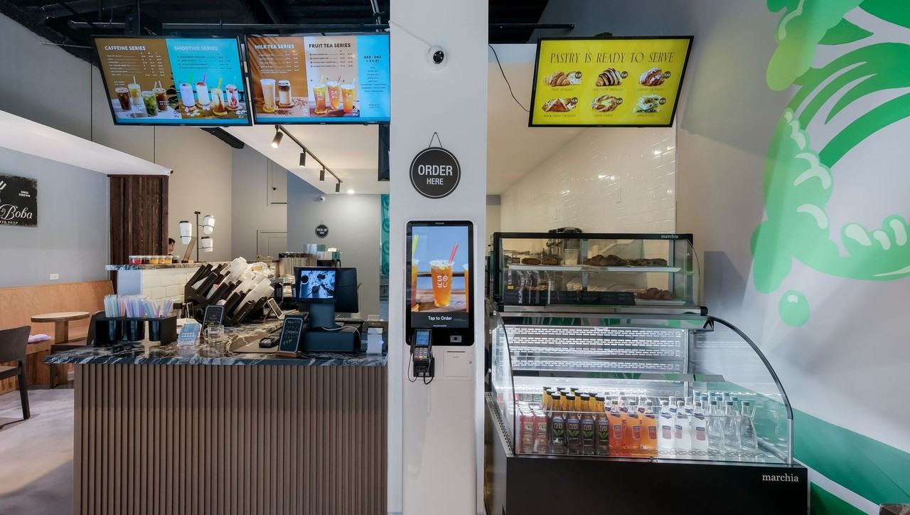 4415 Chestnut - Photo 3 of 48