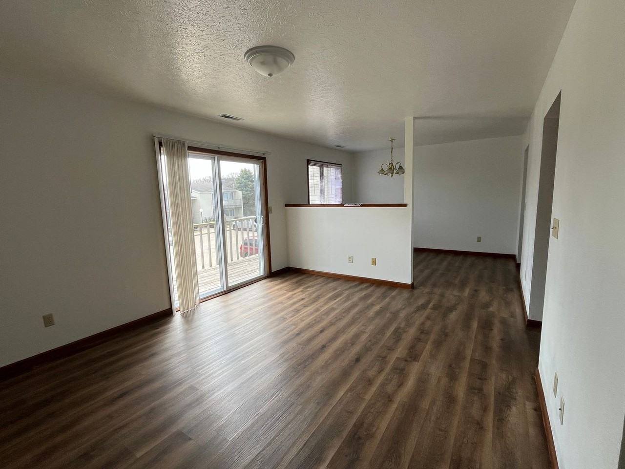 213 Tanglewood Dr #C - Photo 2 of 9