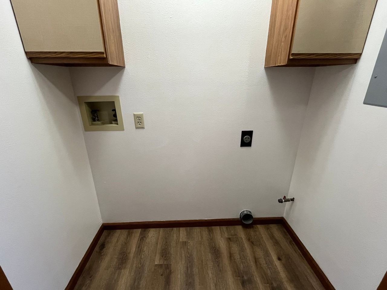 213 Tanglewood Dr #C - Photo 5 of 9