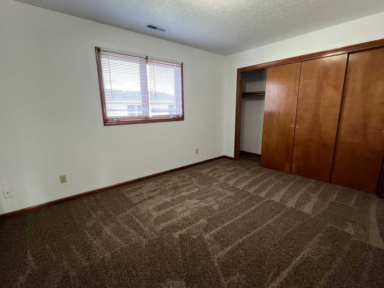 213 Tanglewood Dr #C - Photo 6 of 9
