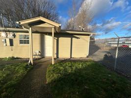 featured image of 6067 Portal Way