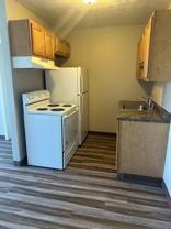 1200 Meadowview Dr - Photo 1 of 1