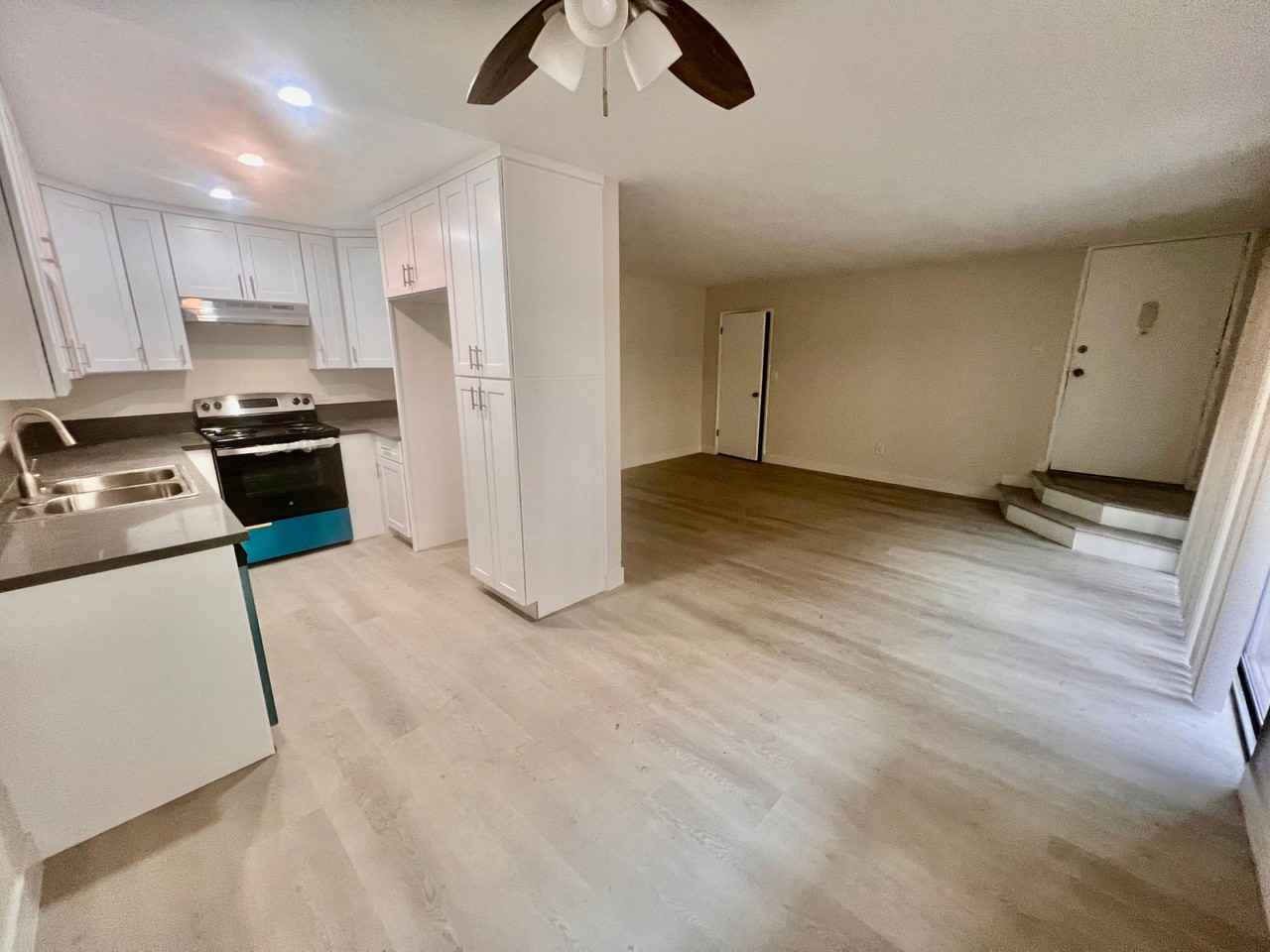 Columbus Terrace - Photo 2 of 12