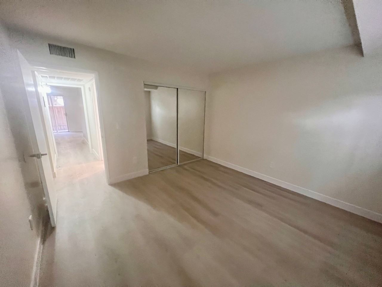 Columbus Terrace - Photo 3 of 12